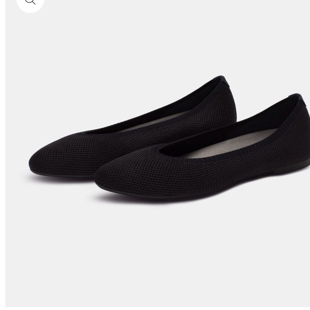 All birds Women's Black Ballet Flats